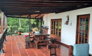 VENTA CASA CAMPESTRE EN DAPA
