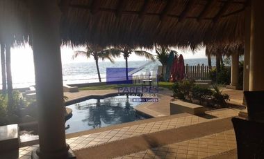 R301 Residencia con playa en venta  4 recamaras Barra de Potosi Zona Zihuatanejo