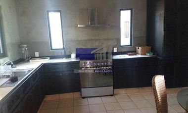 R301 Residencia con playa en venta  4 recamaras Barra de Potosi Zona Zihuatanejo