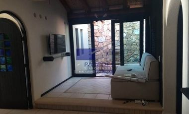 R301 Residencia con playa en venta  4 recamaras Barra de Potosi Zona Zihuatanejo