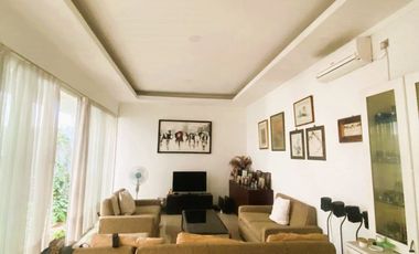Dijual Rumah Siap Huni di Kebayoran Symphony dekat Club House