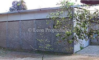 Leon Propiedades arrienda casa en sector Los Hornitos, Curacaví.