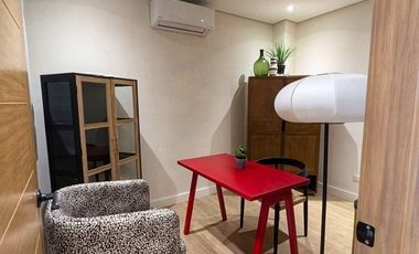 New 3 Storey Townhouses in Mandaluyong City with Roof Deck For Sale