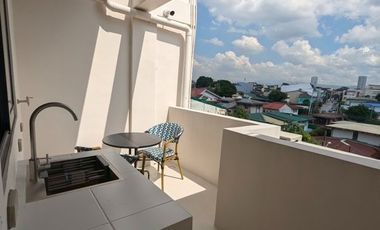 New 3 Storey Townhouses in Mandaluyong City with Roof Deck For Sale