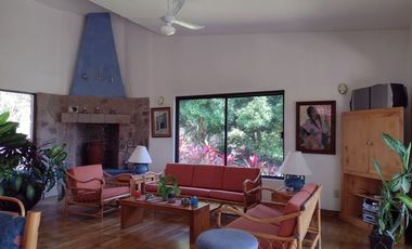AMPLIA CASA EN VENTA Y RENTA, CLUB DE GOLF STA. FE
