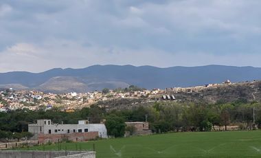 RENTO CASA CAMPESTRE NUEVA CERCA ESTACION FERROCARRIL SIN MUEBLES AMPLIA CON VISTAS INCREIBLES EN SAN MIGUEL DE ALLENDE,GTO