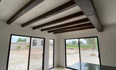 RENTO CASA CAMPESTRE NUEVA CERCA ESTACION FERROCARRIL SIN MUEBLES AMPLIA CON VISTAS INCREIBLES EN SAN MIGUEL DE ALLENDE,GTO