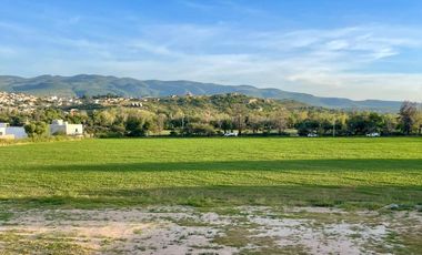 RENTO CASA CAMPESTRE NUEVA CERCA ESTACION FERROCARRIL SIN MUEBLES AMPLIA CON VISTAS INCREIBLES EN SAN MIGUEL DE ALLENDE,GTO