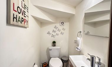 Hermoso Depa amueblado en Zirandaro club de golf