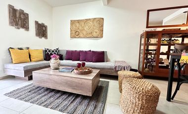 Hermoso Depa amueblado en Zirandaro club de golf