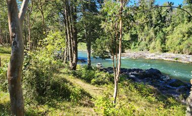En Riñinahue, Espectacular predio de 52ha con 390m de orilla de río Nilahue
