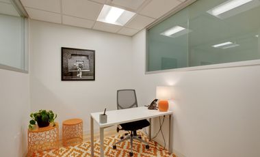 Acceso diario 24 horas a una oficina de diseño para 1 personas en BOGOTA, Spaces 80 Once
