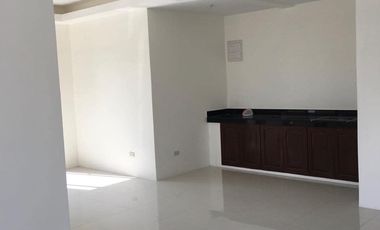 4 Bedroom House and Lot in Valenzuela City