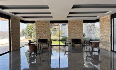 VENTA DEPARTAMENTO EN MILENIO III, NUEVO EN PLANTA BAJA CON JARDÍN Y VISTA PANORÁMICA