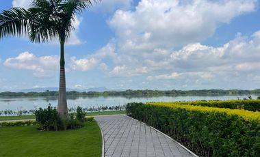 En venta Departamento de lujo en Sotonovo Samborondón vista al río 341 m²