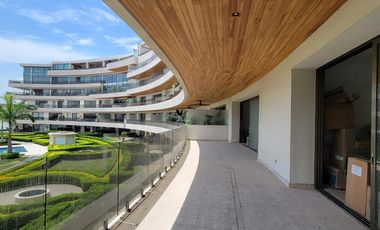 En venta Departamento de lujo en Sotonovo Samborondón vista al río 341 m²