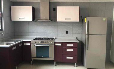 Casa en Renta en Metepec, con 3 recamaras en Fraccionamiento, muy cerca de Av. Pino Suarez. Zona Pabellón Metepec.