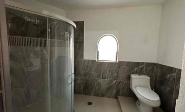 Casa en Renta en Metepec, con 3 recamaras en Fraccionamiento, muy cerca de Av. Pino Suarez. Zona Pabellón Metepec.