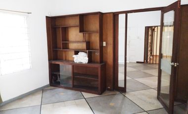 PR20012 Casa Comercial en arriendo en el sector Laureles