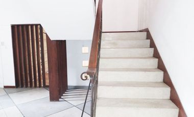 PR20012 Casa Comercial en arriendo en el sector Laureles