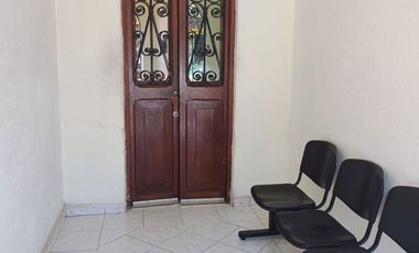 Casa en venta en dos niveles uso comercial