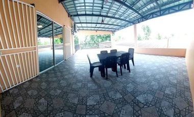 FOR SALE! FOR SALE! FOR SALE! FURNISHED HOUSE&LOT WITH SWIMMING POOL.