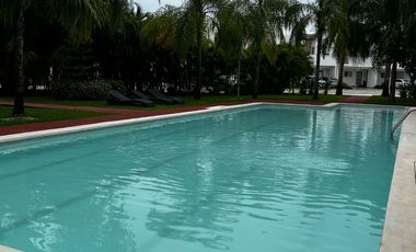 EN VENTA CASA DE 3 RECAMARAS CON AMENIDADES EN RESIDENCIAL LA JOYA EN PLAYA DEL CARMEN