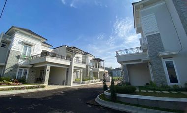 VILLA MEWAH 3 KM ISTANA CIPANAS DAN 12 KM PUNCAK PASS