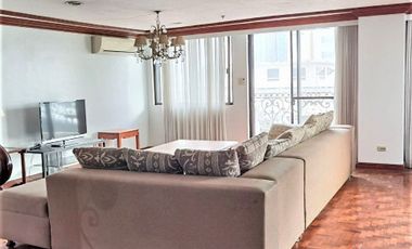 PENTHOUSE BI-LEVEL 3 BEDROOM WITH PARKING IN MAKATI