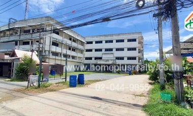 ภัตตาคารพร้อมอพาร์ทเม้นท์ 4 ชั้น ติดถนนสายสุพรรณบุรี–ป่างิ้ว ใกล้ขนส่งอ่างทอง ทำเลน่าลงทุน