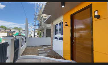 NEWLY CONSTRUCTED 4 BEDROOM UNIT LOCATED JUST A FEW MINUTES DRIVE FROM TANAUAN STAR TOLLWAY EXIT