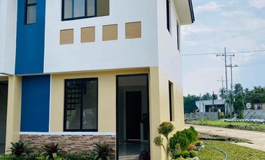 Embrace the Art of Joyful Living at Sonrisa San Pablo.