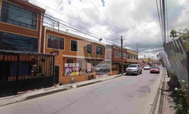 CASA URBANA RENTANDO