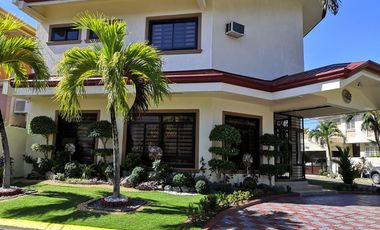 2 Storey House and Lot for Sale in BF Homes, Las Pinas