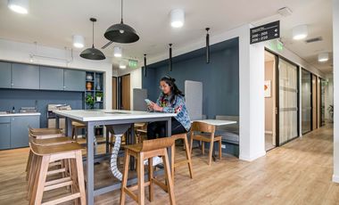 Acceso todo incluido a espacios de coworking Bogota, Bulevar