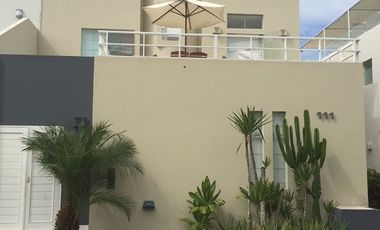 VENTA DE LINDA CASA DE PLAYA EN CONDOMINIO COCOA (ASIA): 5 DORMIT $ 360,000