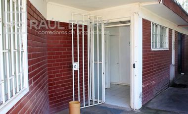 ARRENDAMOS oficinas con extenso terreno vía Codelco