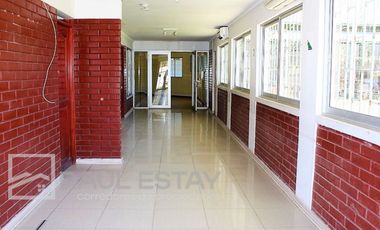 ARRENDAMOS oficinas con extenso terreno vía Codelco