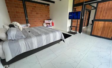 MARINILLA ANTIOQUIA - SECTOR EL SOCORRO - FINCA EN VENTA (2 CASAS)