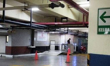 Gedung Perkantoran Mewah Strategis Di Kawasan Mega Kuningan Jakarta Selatan