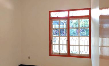 Rumah dan Ruko 2 Lantai Strategis di Jalan Wates
