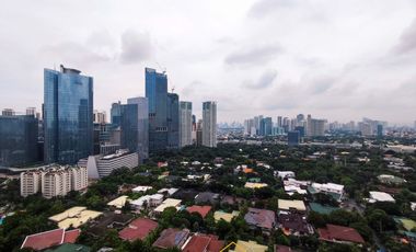 Four Bedroom Condo For Rent in Discovery Priimea at Makati City