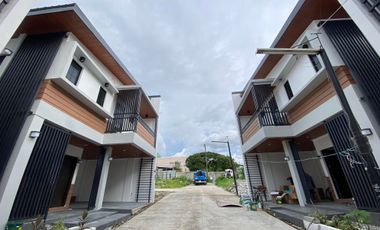 Spacious Modern house & lot FOR SALE in Deparo Caloocan City -Keziah Samaniego