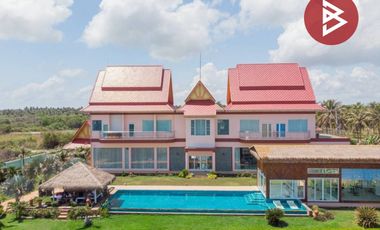ขายบ้านเดี่ยวพร้อมที่ดิน เนื้อที่ 1 ไร่ 2 งาน 11.8 ตารางวา ประจวบคีรีขันธ์ Luxury Beachfront Villa, Bang Saphan