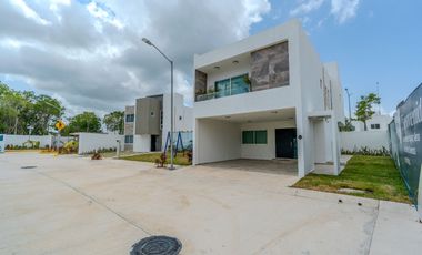 Casa en venta en Playa del carmen Quintana Roo
