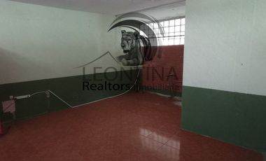 RENTA EDIFICIO PARA OFICINAS COMERCIALES SOBRE V. CARRANZA ESQUINA TOLLOCAN