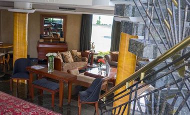 Samborondon, Renta de Hermosa Casa 4 Dorm. con Piscina