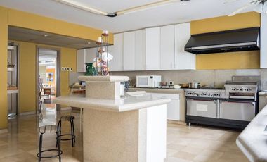 Samborondon, Renta de Hermosa Casa 4 Dorm. con Piscina