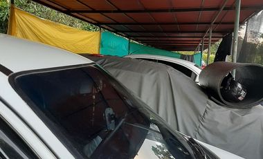 Te vendo este parqueadero  planito o para hacer apartamentos, ya que tiene el permiso en Cisneros.