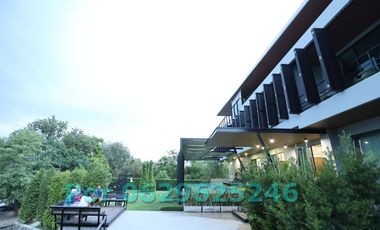 House for sale by the river in Ayutthaya, 45-60 minutes from Bangkok.